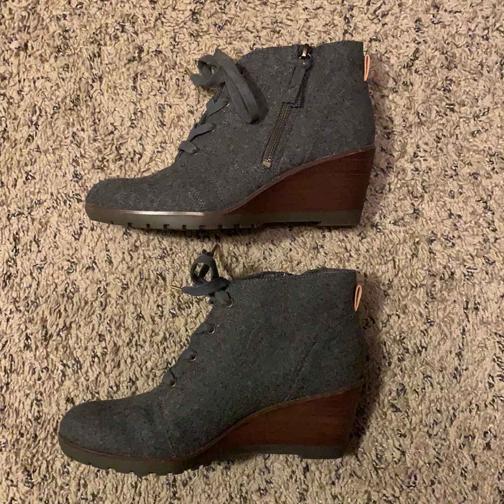 Dr. Scholl’s Nelly wedge 7.5